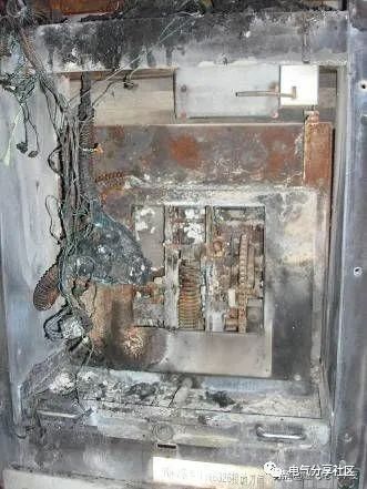 輕微開關(guān)柜故障會(huì)造成重大損失，請(qǐng)注意高壓電工